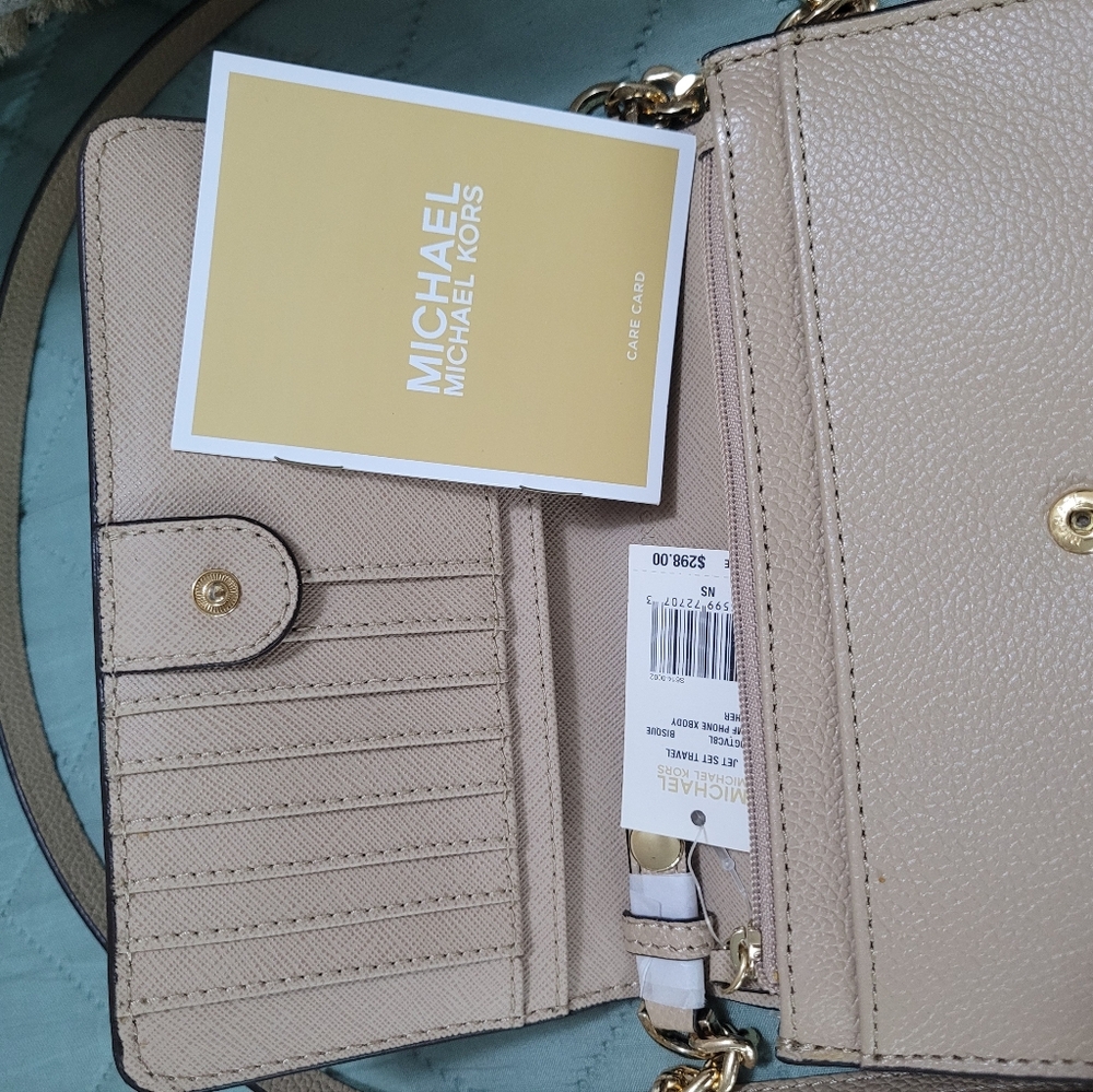 Michael Kors Jet Set Crossbody Bag Beige - Picture 4 of 9